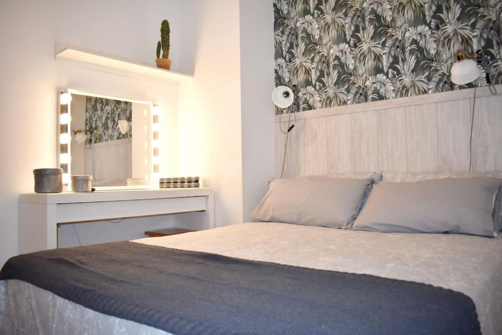 La Puntilla Deluxe Apartment لاس بالماس دي غران كاناريا المظهر الخارجي الصورة